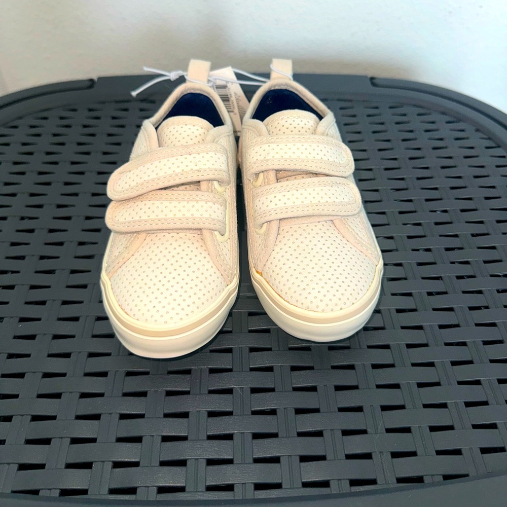 New with tags, toddler old navy Velcro slip ons